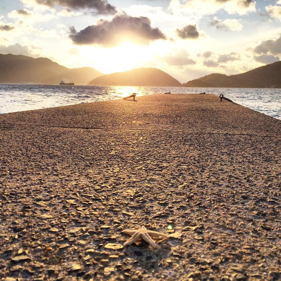 Shodoshima Olive Youth Hostel ภายนอก รูปภาพ